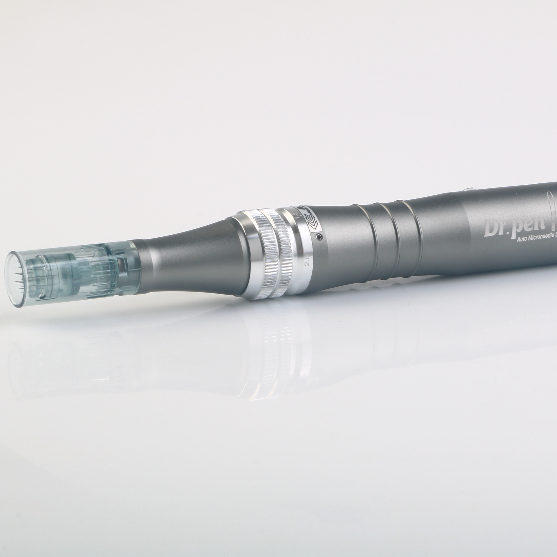 Dr. Pen M8 Microneedling Dermapen